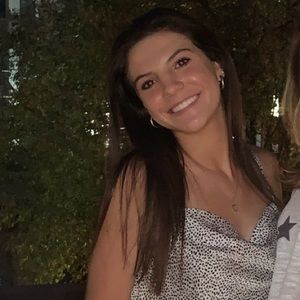 Meet your Posher, Ashlee